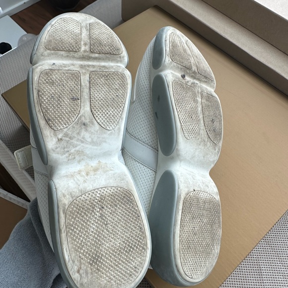 Prada women US size 8.5 Sneaker shoes - Picture 8 of 8